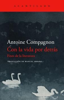 Con la vida por detrás